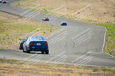 media/May-04-2025-Lucky Dog Racing (Sun) [[21629467aa]]/Turn 6 (910-930am)/